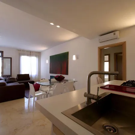 Delfini 2-12 Pax Villa San Vito Lo Capo