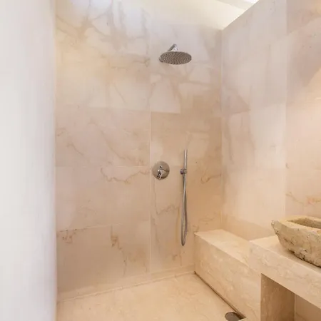 Delfini 2-12 Pax San Vito Lo Capo